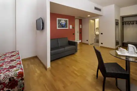 Best Western Falck Village - 80