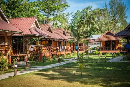 Lanta Pearl Beach Resort - 81