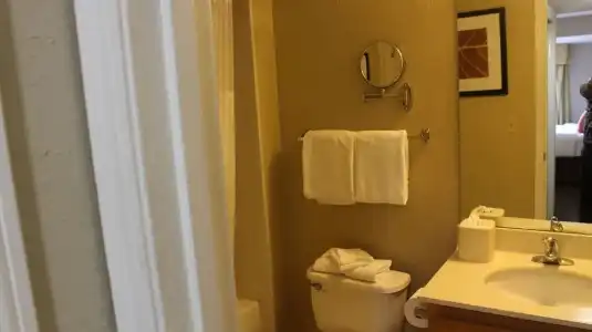 Hawthorn Extended Stay by Wyndham Wichita - 18