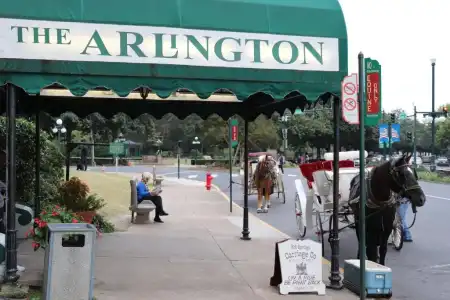 Arlington Resort & Spa - 12