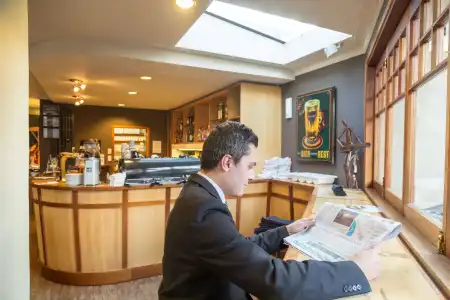 Distinction Coachman, Palmerston North - 15