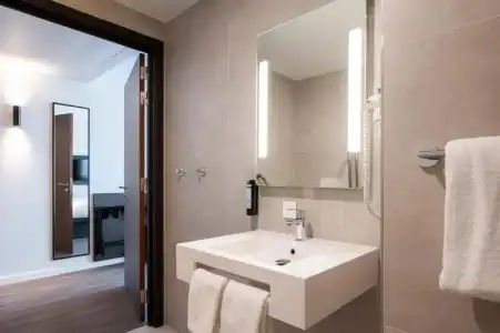 B&B Antwerpen Centrum - 74