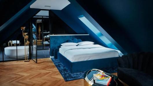 Provocateur, Berlin, a part of Sircle Collection - 92
