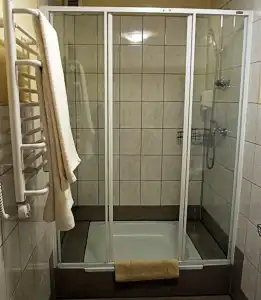 Globtroter Guest House - 19