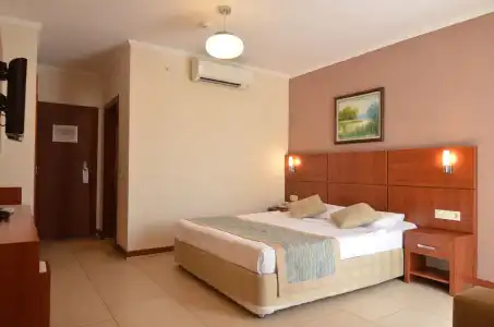 Citrus Plaza - 11