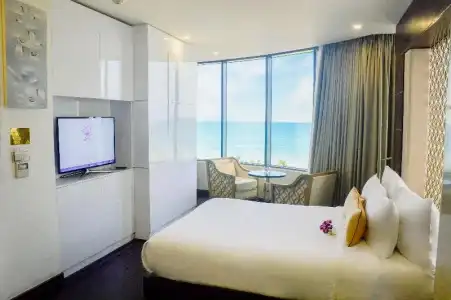 Holiday Beach Danang - 53