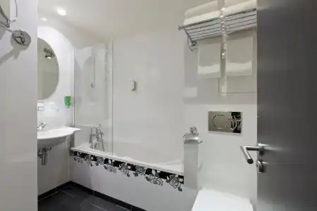 Hôtel Aurore Paris Gare de Lyon - 8