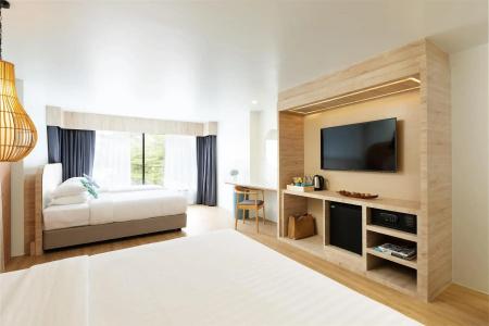 LIV Phuket Patong Beachfront - 2