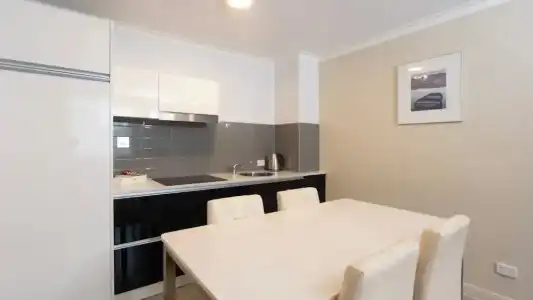 Diana Woolloongabba - 53