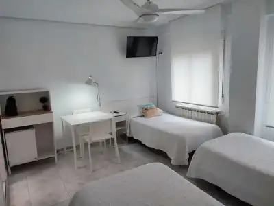 Hostal Lucy - 43