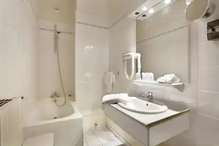 Hôtel Les Tilleuls, Bourges - 29