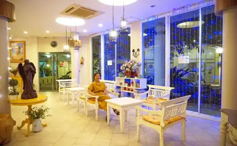 Caza V1 Serviced Apartment - 29