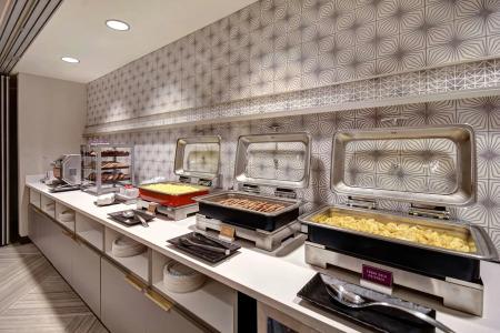 Hampton Inn by Hilton Tucson Downtown - 24