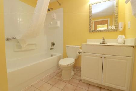 The Atrium Resort, Virginia Beach by Vacatia - 9