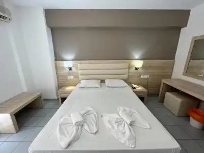Acropolis Apartments - 36