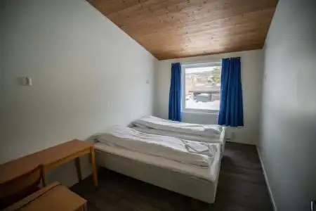 Dombåstun - 0