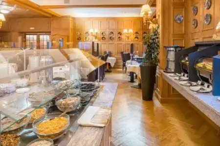 Boutique Engadinerhof – A Home for Generation - 23