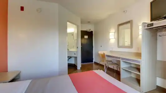 Motel 6 Springfield, IL - 23