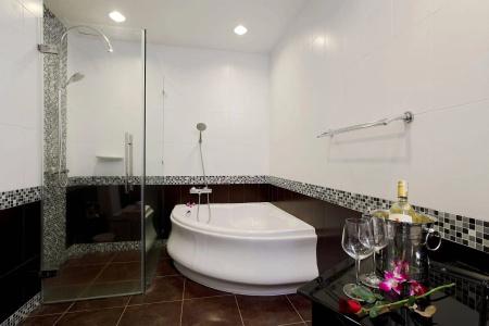 The Park Surin by Resava Aparthotel - 6