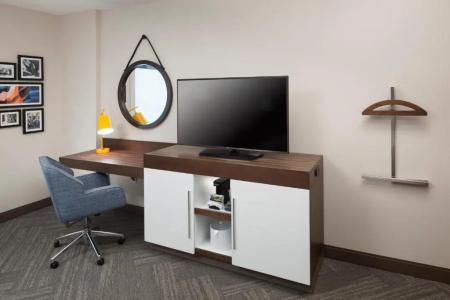 Hampton Inn and Suites by Hilton Phoenix Downtown - 41