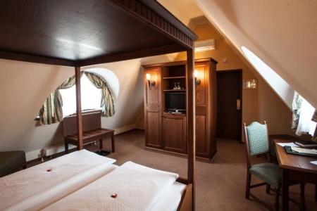 & Restaurant Klosterhof - 2