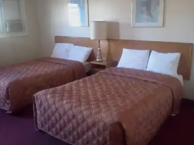 Trunk Road Motel - 17