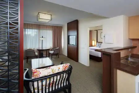 Pagoda Resort & Spa - 4