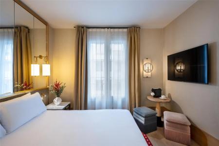 Le Belgrand Paris Champs Elysees, Tapestry by Hilton - 34