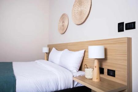 Redcon Suites - 262