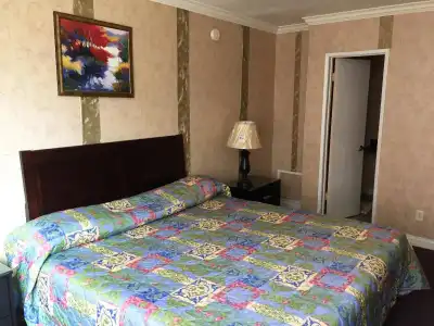 Hometel Suites - 2