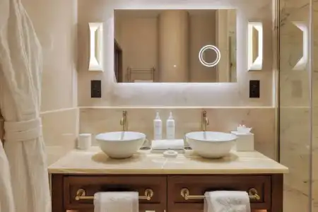 The Trafalgar St. James London, Curio Collection by Hilton - 78