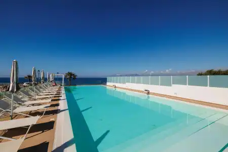Marina di Petrolo Apartments - 38