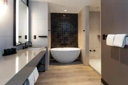 Hyatt Centric Charlotte/Southpark - 8