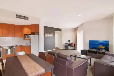 Boulevard on Beaumont - 42