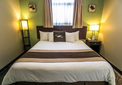 Pointe Plaza - 29