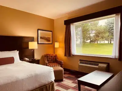 Best Western Plus Stoneridge Inn & Conference Centre - 57