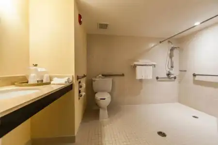 Holiday Inn Laval Montréal - 7