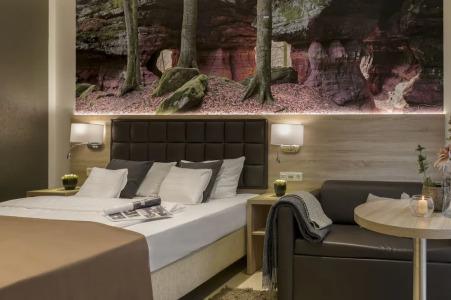 Hotel-Restaurant Barbarossahof - 97