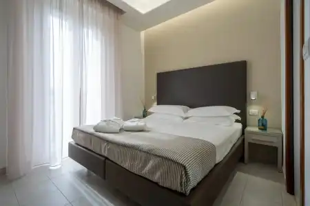 Stella d'Oro - 121