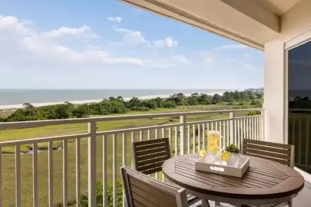 Marriott's SurfWatch - 72