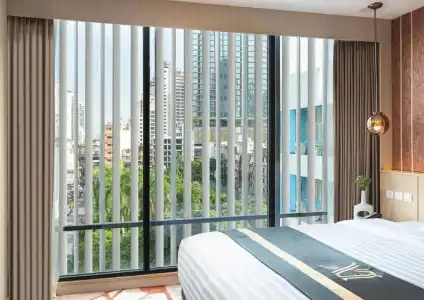 Eleven Bangkok - 40