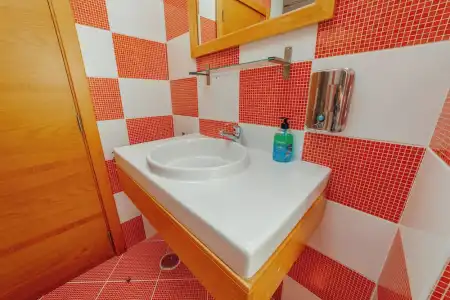 DownTown Guest House - 35