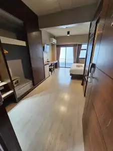 Wsotel and Serviced Apartment - 71