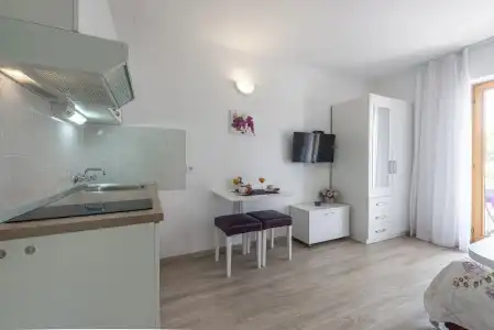Cina Apartments - 214