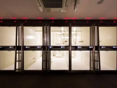 Capsule CUBE - 9