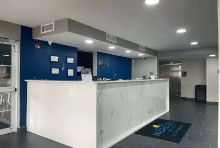 Microtel Inn & Suites by Wyndham Bossier City - 12