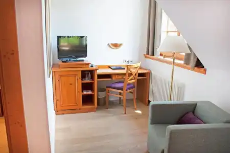 Bayerischer Hof - 49
