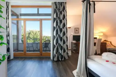 Romantik Johanniter-Kreuz - 101