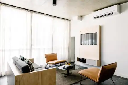 Veriu Broadway - 120