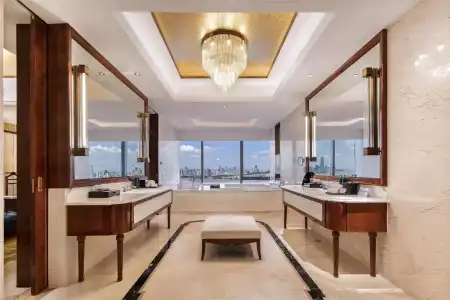Hilton Wuhan Riverside - 135